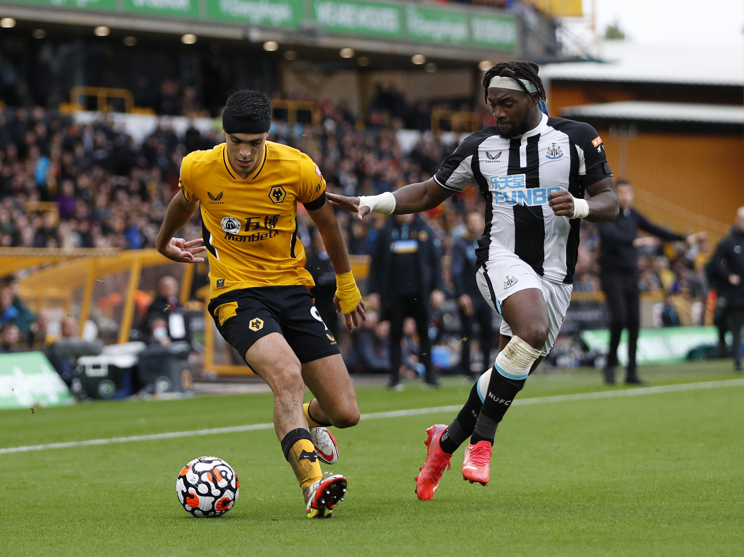 皇马新援马斯坦托诺18岁生日，今晚7点正式亮相